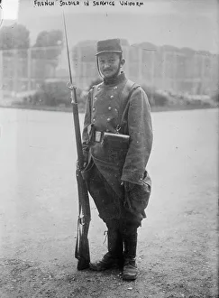 Kepi Prints: French soldier in service uniform, between c1914 and c1915. Creator: Bain News Service