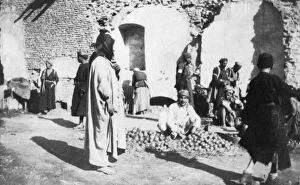 River Tigris Gallery: Fruit market, Baghdad, Iraq, 1917-1919