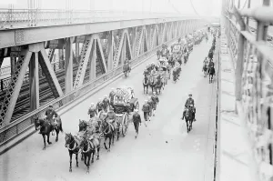 Escort Prints: Funeral, Vera Cruz victims, crossing Manhattan Bridge, 1914. Creator: Bain News Service