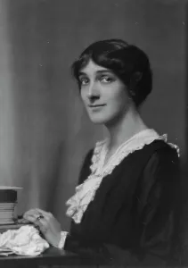 Contented Prints: Furst, Arnold, Mrs. portrait photograph, 1914 Oct. 27. Creator: Arnold Genthe