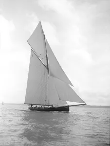 Strait Prints: The gaff rigged cutter Bloodhound sailing close-hauled, August 1911. Creator