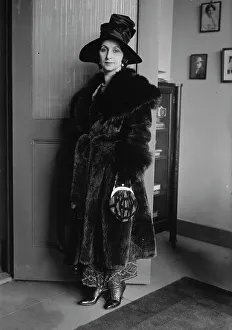 Handbag Prints: Galli-Curci, between c1915 and c1920. Creator: Bain News Service