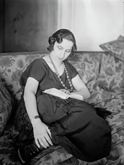 Soprano Prints: Galli-Curci, between c1915 and c1920. Creator: Bain News Service