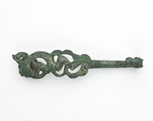 Bronze With Gilding Collection: Garment hook (daigou), fragment, Warring States period to Han dynasty, 475 BCE-220 CE