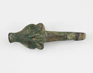 Garment hook (daigou), Han dynasty, 206 BCE-220 CE. Creator: Unknown