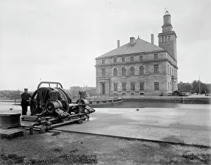 Hydraulic Prints: Gate mechanism at Sault Ste. Marie locks, between 1900 and 1906. Creator: Unknown