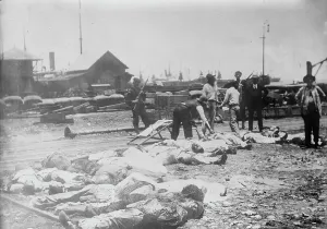 Gatherer Prints: Gathering dead, Vera Cruz, 1914. Creator: Bain News Service