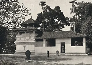 Kandy Prints: Gedige Vihara, Kandy (Beispiel eines buddhistischen Tempels im Stile eines Hinduheiligtums)