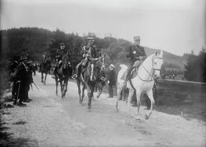 Bystanders Prints: Gen. Pau, 19 Oct 1914. Creator: Bain News Service