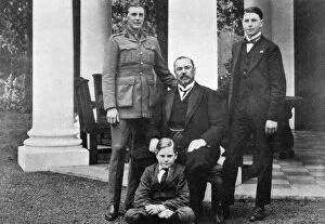 Images Dated 10th January 2008: General Louis Botha and his sons, c1918, (c1920)