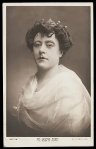 Impersonating Prints: George Robey in drag as the Queen of Hearts, between 1905 and 1907. Creator: Unknown