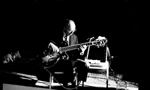 George Van Eps, Bulls Head, Chislehurst, April, 1993. Artist: Brian O Connor