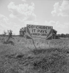 Road Sign Prints: Georgia road sign, 1937. Creator: Dorothea Lange
