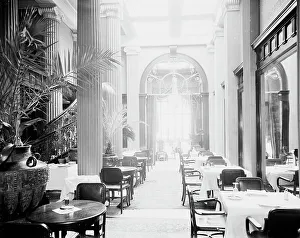 Daylight Prints: Georgian Hotel, New York, N.Y. between 1900 and 1905. Creator: William H. Jackson