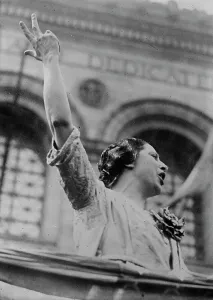 Farrar Geraldine Prints: Geraldine Farrar, between c1915 and c1920. Creator: Bain News Service