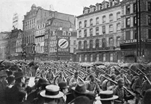 Images Dated 10th January 2008: The German army marching through Brussels, First World War, c1914 (1920)