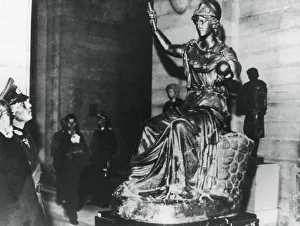 Occupied Prints: German Field Marshal von Rundstedt visiting the Louvre, occupied Paris, October 1940