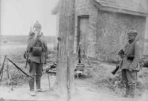 Temporary Prints: German field telephone, 1914. Creator: Bain News Service