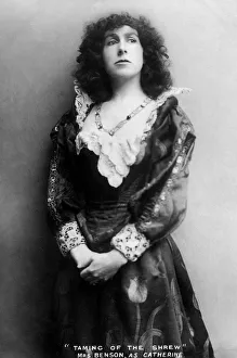 Gertude Constance Cockburn, English actress, early 20th century.Artist: J Caswall Smith Gertude Constance Cockburn, English actress, early 20th century.Artist: J Caswall Smith
