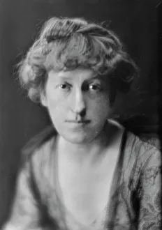 Intensity Prints: Getty, Samuel, Mrs. portrait photograph, 1915. Creator: Arnold Genthe