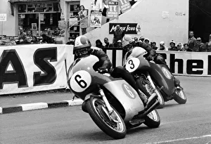 Norton Prints: Giacomo Agostini on bike number 6