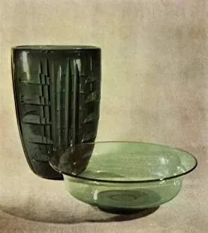 Wedgwood Collection: Glass vase and bowl designed by Keith Murray, c1946. Creator: Unknown