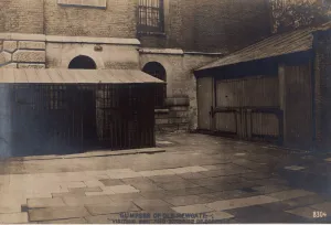 Newgate Gaol Prints: Glimpses of Old Newgate - Visiting Box and Exterior of Scaffold, c1900
