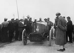 Veteran Gallery: Gobron Brillie, Rigolly at Ostend Speed Trials 1904. Creator: Unknown