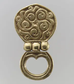 Gold Belt Mount with Loop, Avar, 700s. Creator: Unknown