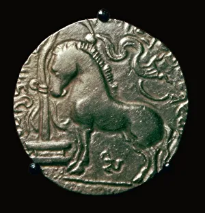Gold coin of King Samudra Gupta, 4th century