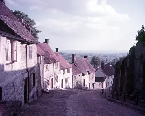 Cottages Prints: Gold Hill, Shaftesbury, Dorset, c1955. Creator: Arthur Charles Kirby Ware