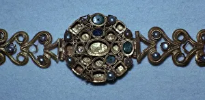 Gold jewelled Roman bracelet