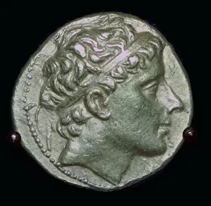 Gold stater of Antiochus Theos II, 3rd century BC