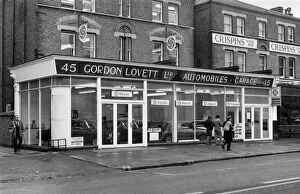 Street Scene Collection: Gordon Lovett British Leyland dealership in Ealing circa 1979. Creator: Unknown