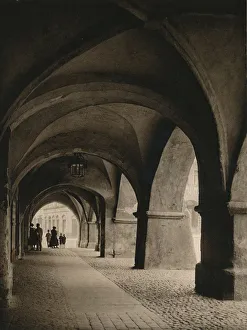 Deutschland Prints: Goritz - Arcades in the Market square, 1931. Artist: Kurt Hielscher