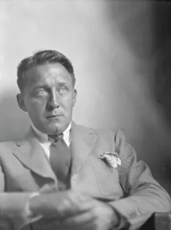 Film Director Prints: Goulding, Edmund, Mr. portrait photograph, 1927 Creator: Arnold Genthe