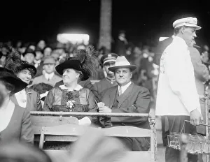 Vendor Prints: Gov. Tener & wife, 1913. Creator: Bain News Service