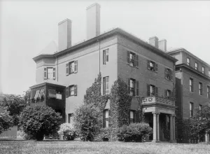 Massachusetts Avenue Prints: Grace Denio Litchfield's home