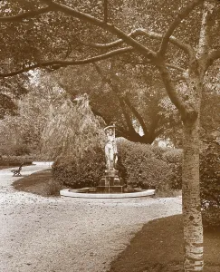 Lantern Slides 1920 1930 Gmgpc Prints: Gramercy Park, between East 20th and East 21st Streets east of Park Avenue