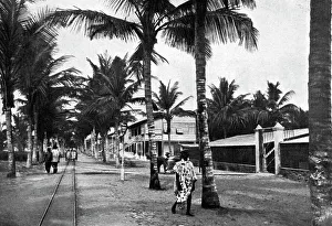 Central Africa Prints: Grand Bassam. Une rue; L'Ouest Africain, 1914. Creator: Unknown