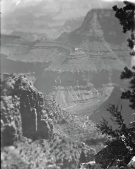 Arizona Prints: Grand Canyon, Arizona, between 1899 and 1928. Creator: Arnold Genthe