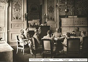 Headquarters Prints: At Grand Quartier General; Daily briefing in the office of the General Commander-in-Chief