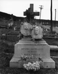 Bethlehem Pennsylvania Usa Prints: Gravestone in Bethlehem graveyard, Pennsylvania, 1935. Creator: Walker Evans