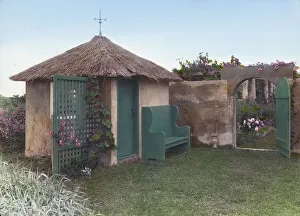 Trellis Prints: Gray Gardens, Robert Carmer Hill house