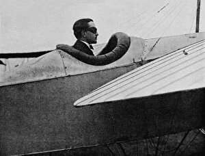 Brett Gallery: A great cross-country pilot: Mr WB Rhodes-Moorhouse, 1912 (1933). Artist: Flight Photo