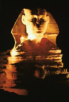 Chephren Gallery: The Great Sphinx at night, Gizeh, Egypt