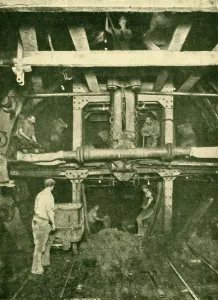 Golding Prints: A Greathead Shield: Excavating a Tube Tunnel, 1930. Creator: Unknown