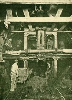 Images Dated 9th April 2019: A Greathead Shield: Excavating a Tube Tunnel, 1930. Creator: Unknown