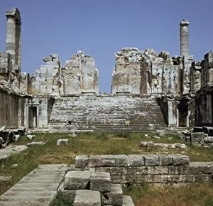 Greek temple of Apollo, 3rd century