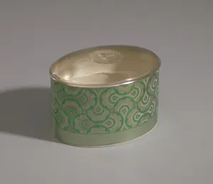 Green and gold makeup box from Mae's Millinery Shop, 1941-1994 Green and gold makeup box from Mae's Millinery Shop, 1941-1994